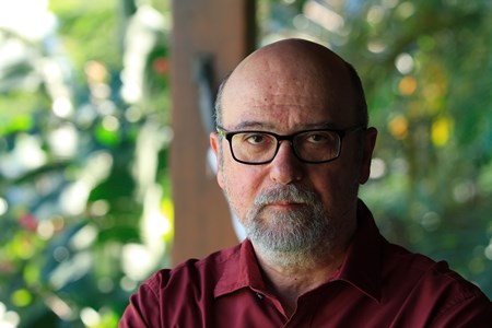 Luiz Eduardo Soares: "Para democratizar e modernizar a segurança pública brasileira é preciso desmilitarizar a polícia".