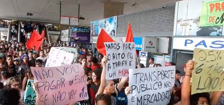 Contra o aumento das passagens no DF.